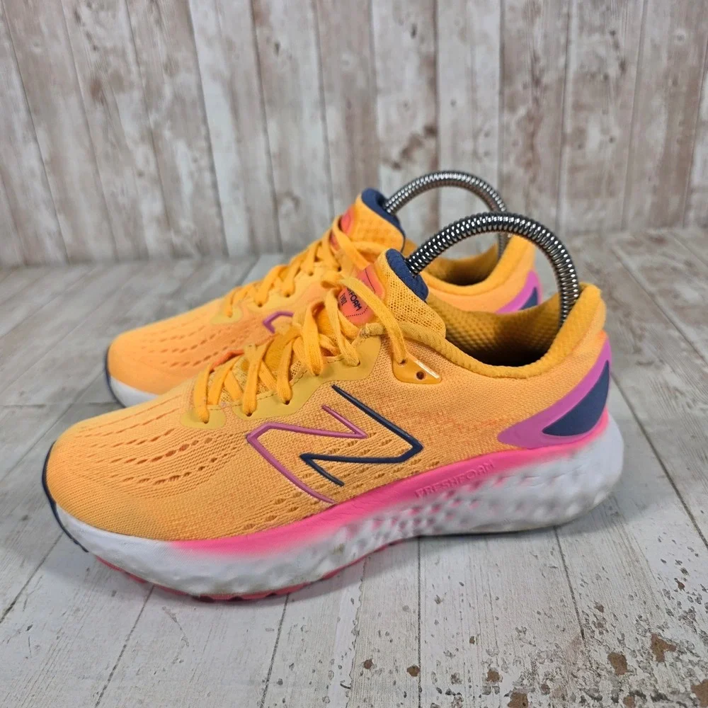 New Balance Fresh Foam Evoz v2 Womens Orange Pink Running Shoes WEVOZLO2 Size 7